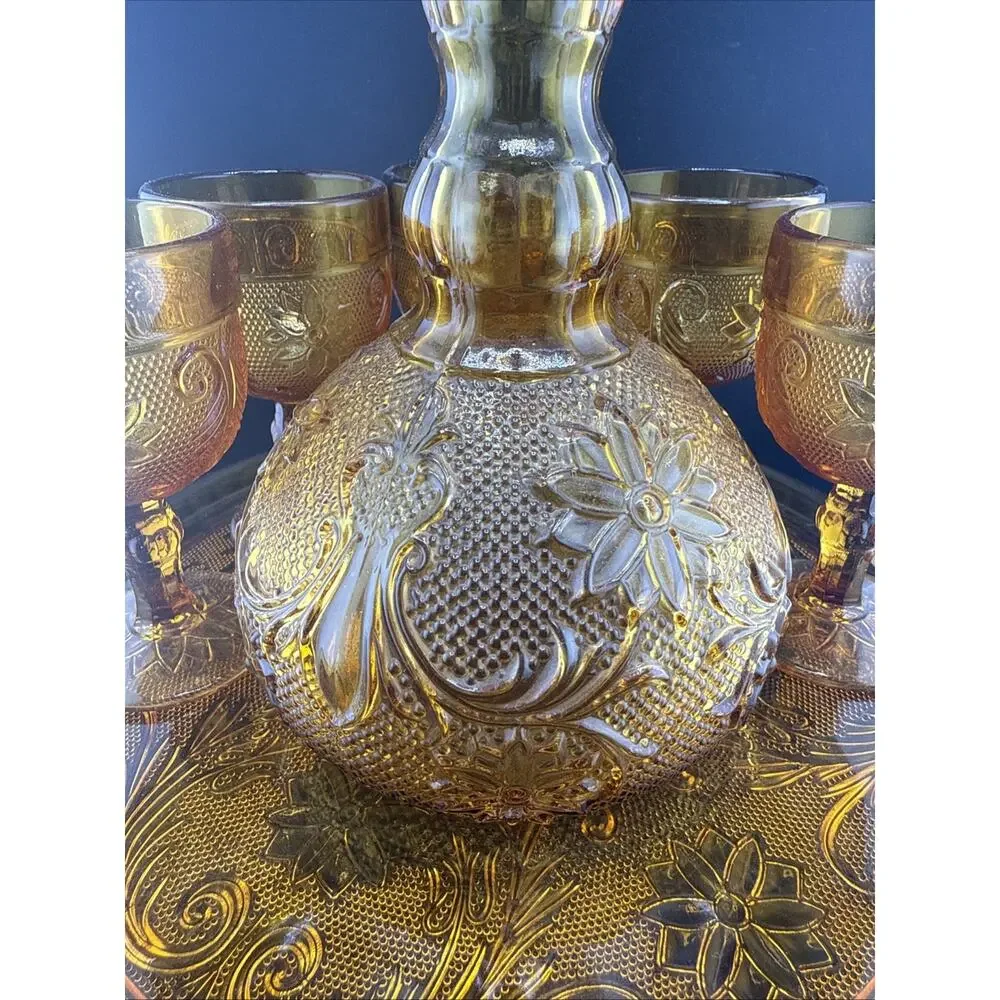 Indiana Glass Amber Tiara Decanter Set w/8 Glasses, Tray, Sandwich Pattern 11 pc